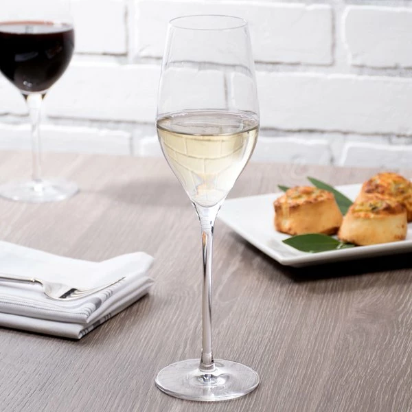 Stolzle 1490029T Exquisit Royal 9.25 Oz. Flute Glass - 6/Pack 1 Stolzle 1490029T Exquisit Royal 9.25 Oz. Flute Glass - 6/Pack