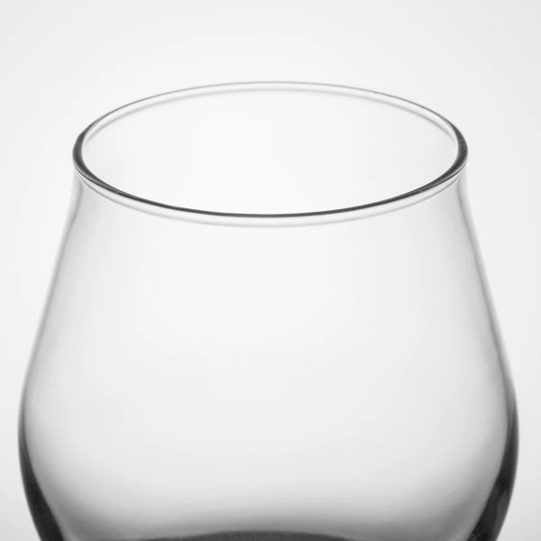 Arcoroc FL338 Essence 16 Oz. Customizable Belgian Beer / Tulip Glass By Arc Cardinal - 24/Case 4 Arcoroc FL338 Essence 16 Oz. Customizable Belgian Beer / Tulip Glass By Arc Cardinal - 24/Case - Image 4