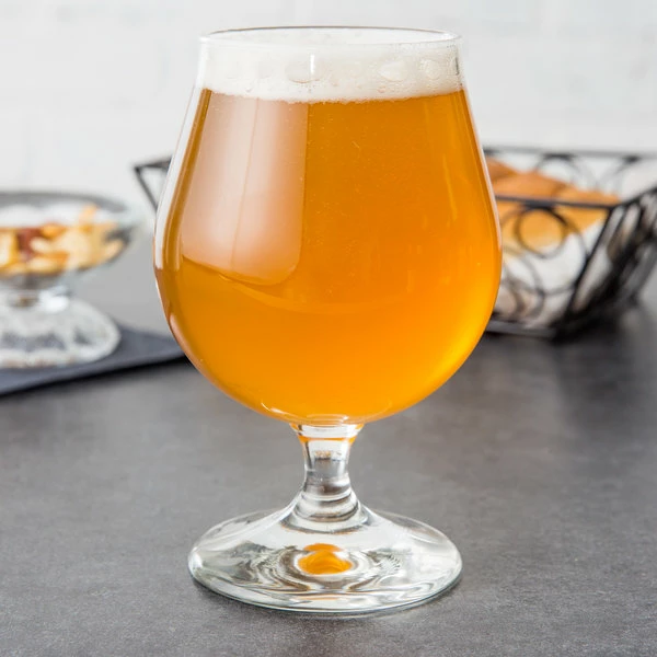 Arcoroc FL338 Essence 16 Oz. Customizable Belgian Beer / Tulip Glass By Arc Cardinal - 24/Case 6 Arcoroc FL338 Essence 16 Oz. Customizable Belgian Beer / Tulip Glass By Arc Cardinal - 24/Case - Image 6